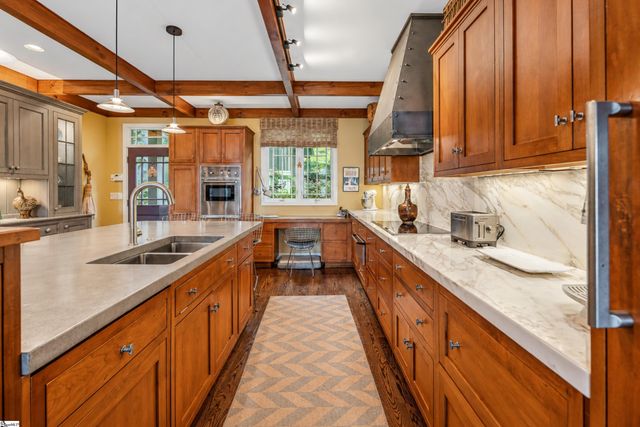 6 Eagle Rock Road, Landrum, SC 29356