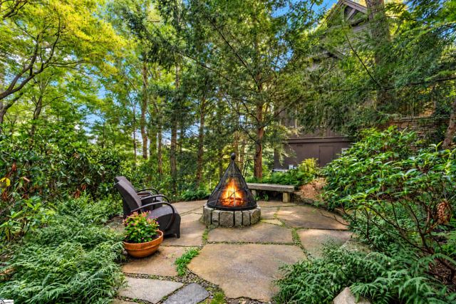 6 Eagle Rock Road, Landrum, SC 29356