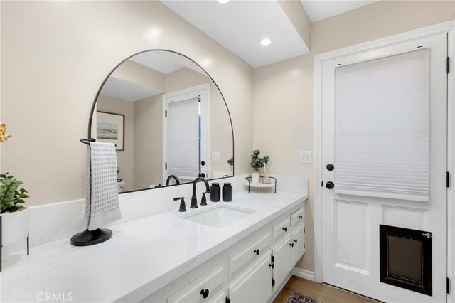 2210 Richmond Street, Santa Ana, CA 92705