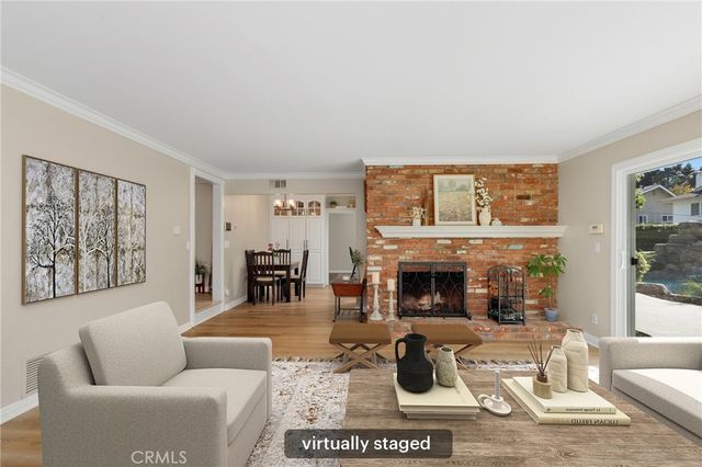 2210 Richmond Street, Santa Ana, CA 92705