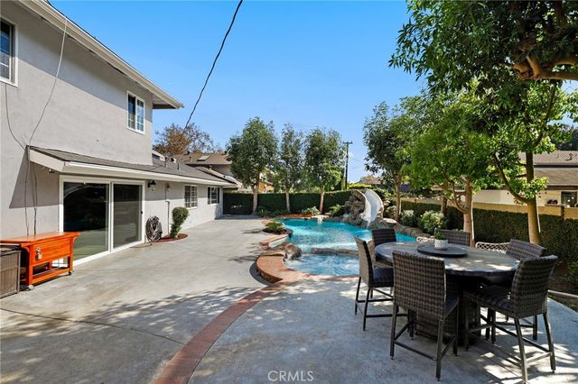2210 Richmond Street, Santa Ana, CA 92705