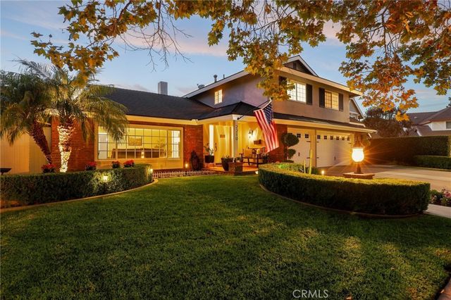 2210 Richmond Street, Santa Ana, CA 92705