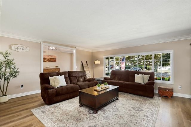 2210 Richmond Street, Santa Ana, CA 92705