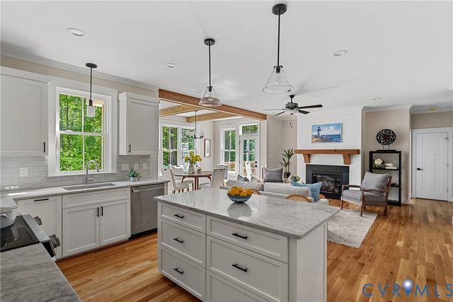 155 Noahs Landing Dr, Louisa, VA 23024