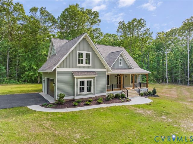 155 Noahs Landing Dr, Louisa, VA 23024