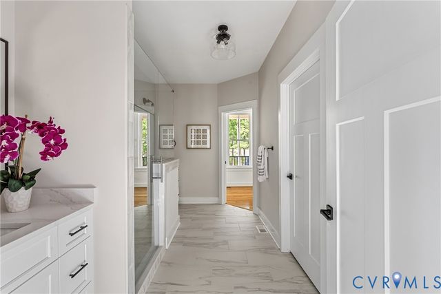 155 Noahs Landing Dr, Louisa, VA 23024