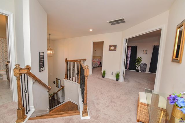 125 Amberley Ct, Kathleen, GA 31047