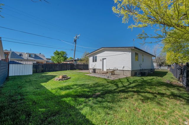 4471 S HONEYWOOD LN, West Valley City, UT 84120