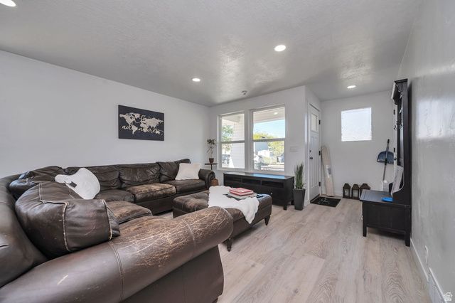 4471 S HONEYWOOD LN, West Valley City, UT 84120