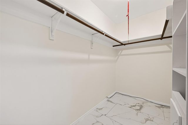 2201 Fountain View Drive 54, Houston, TX 77057