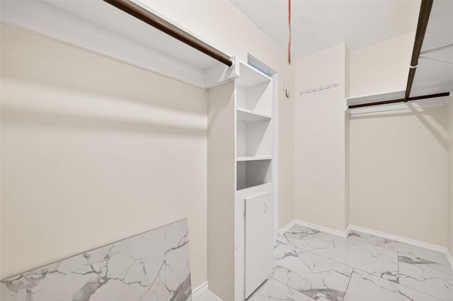 2201 Fountain View Drive 54, Houston, TX 77057
