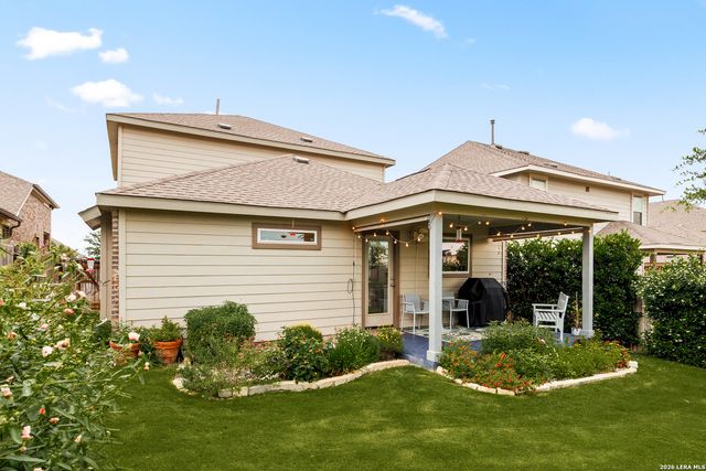 2055 COWAN DR, New Braunfels, TX 78132