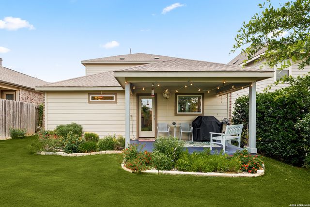 2055 COWAN DR, New Braunfels, TX 78132
