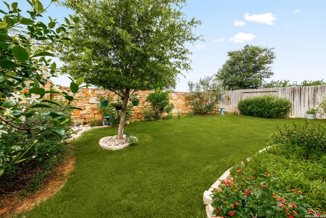 2055 COWAN DR, New Braunfels, TX 78132