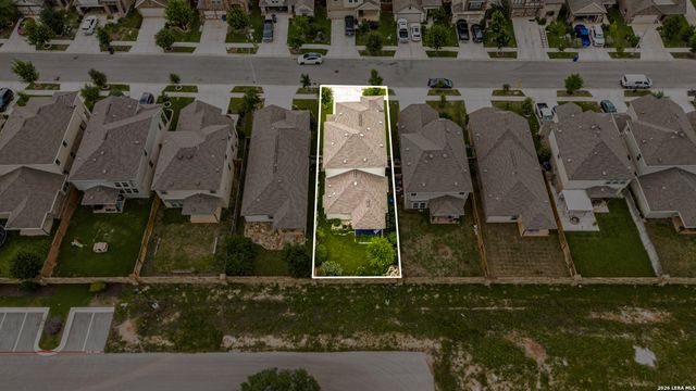 2055 COWAN DR, New Braunfels, TX 78132