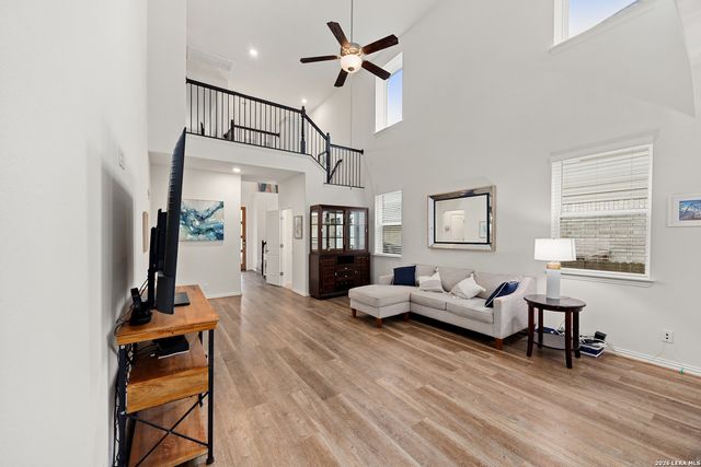2055 COWAN DR, New Braunfels, TX 78132