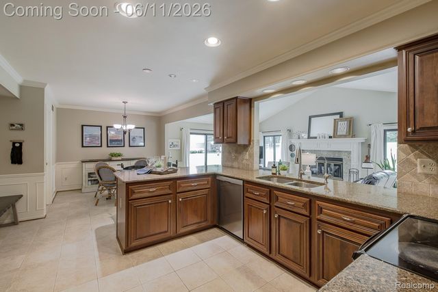 6563 Sun Valley Drive, Independence Charter Township, MI 48348