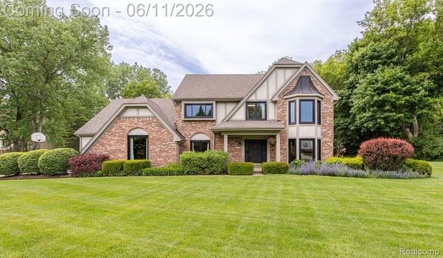 6563 Sun Valley Drive, Independence Charter Township, MI 48348