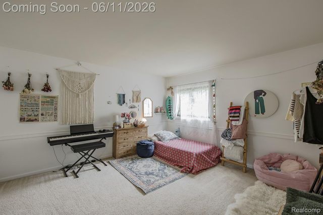 6563 Sun Valley Drive, Independence Charter Township, MI 48348