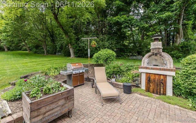 6563 Sun Valley Drive, Independence Charter Township, MI 48348