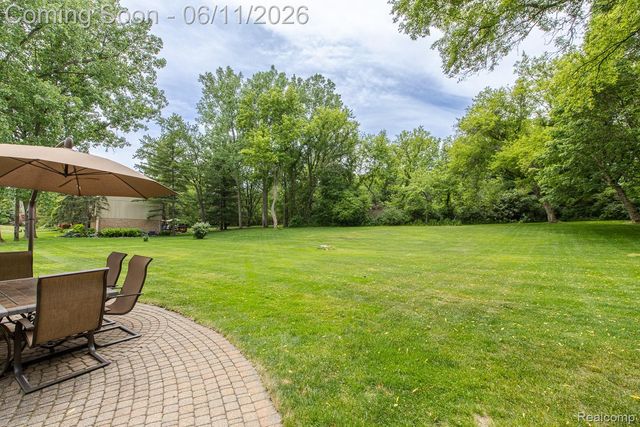 6563 Sun Valley Drive, Independence Charter Township, MI 48348