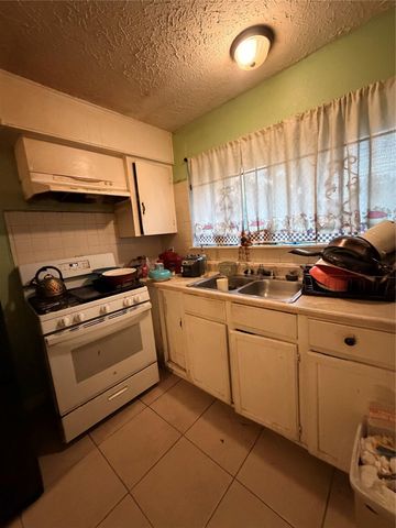 5715 Waterford Drive, Houston, TX 77033