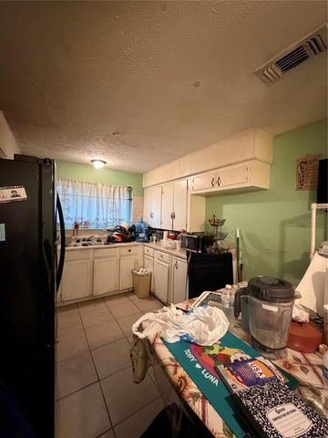 5715 Waterford Drive, Houston, TX 77033