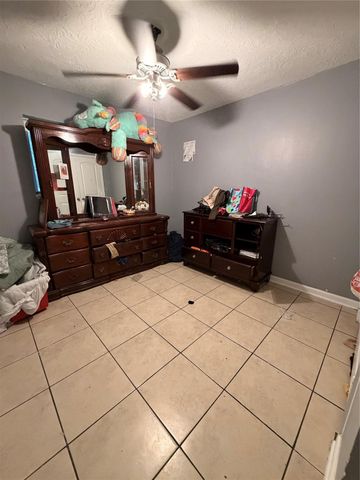 5715 Waterford Drive, Houston, TX 77033