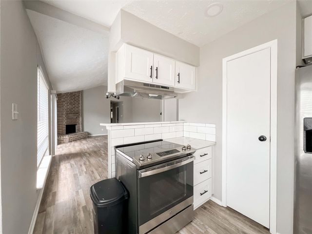 11007 Tobasa Court, Houston, TX 77086