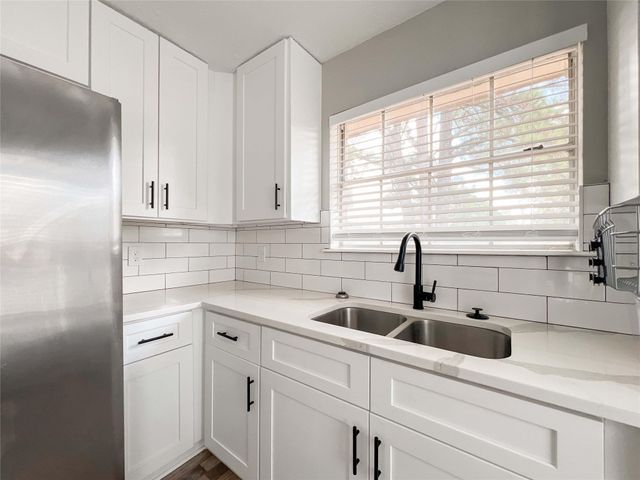 11007 Tobasa Court, Houston, TX 77086