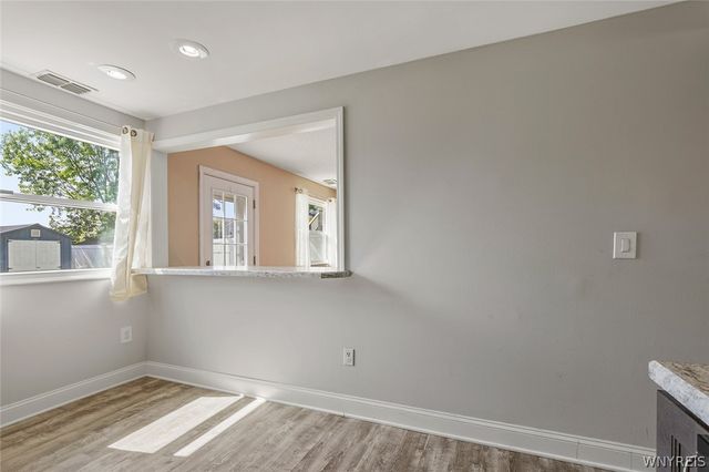 242 Sundridge Drive, Amherst, NY 14228
