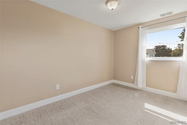 242 Sundridge Drive, Amherst, NY 14228