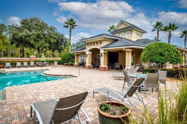 4426 CAPITAL DOME Drive, Jacksonville, FL 32246