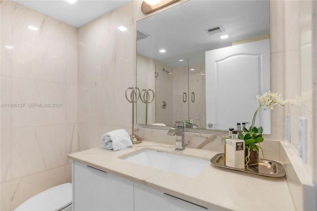 2101 Brickell Ave 1206, Miami, FL 33129