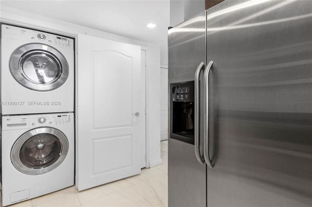 2101 Brickell Ave 1206, Miami, FL 33129