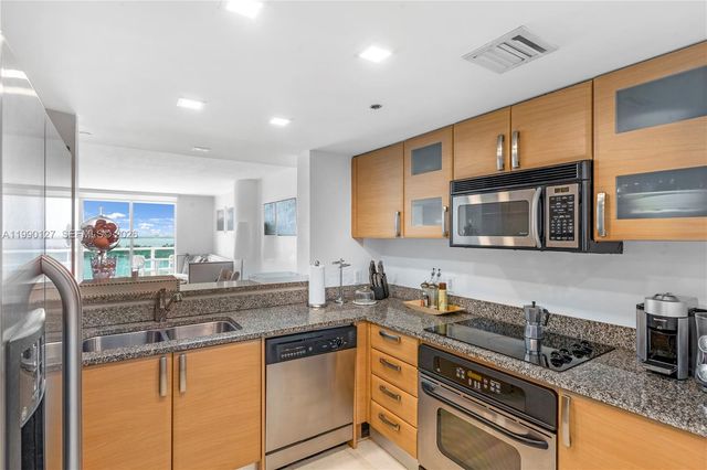 2101 Brickell Ave 1206, Miami, FL 33129