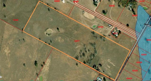 200 Pleasant Grove RD, Elgin, TX 78621