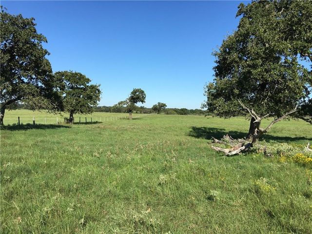 200 Pleasant Grove RD, Elgin, TX 78621