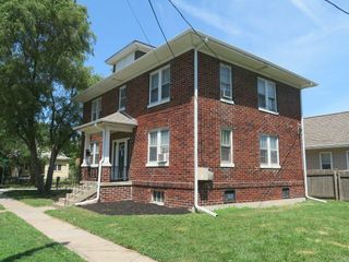 221 N 30TH Street, Council Bluffs, IA 51501
