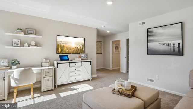 42 BRYCE DR, Monroeville, NJ 08343