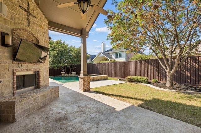 605 Royal Glen Drive, Murphy, TX 75094