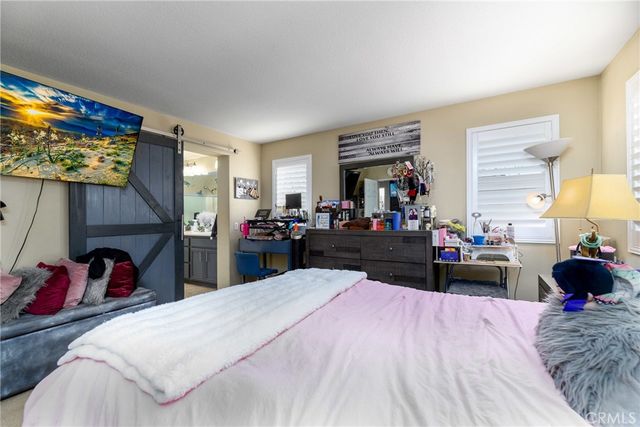 37249 Galileo Lane, Murrieta, CA 92563