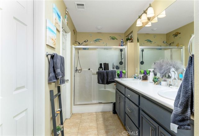 37249 Galileo Lane, Murrieta, CA 92563