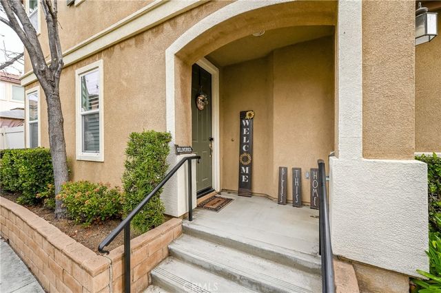 37249 Galileo Lane, Murrieta, CA 92563