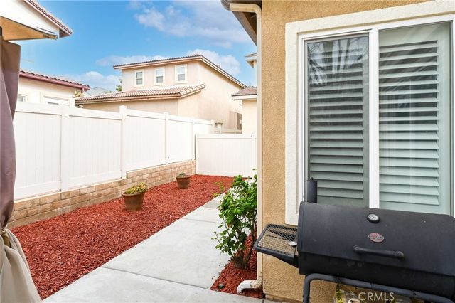 37249 Galileo Lane, Murrieta, CA 92563