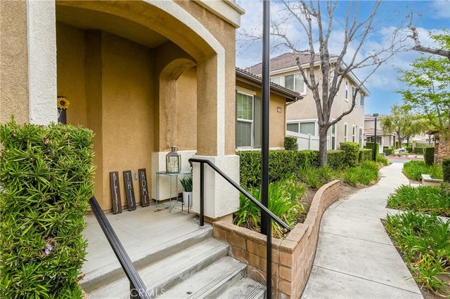 37249 Galileo Lane, Murrieta, CA 92563