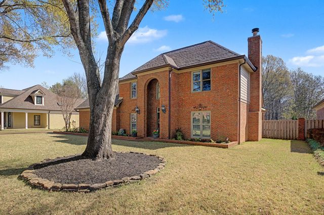 2530 DIBRELL TRAIL DR, Collierville, TN 38017
