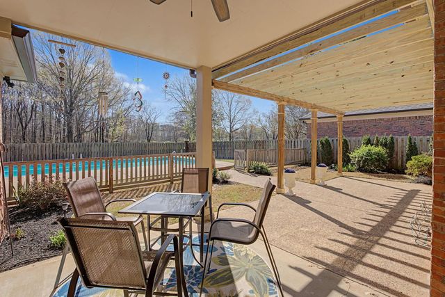 2530 DIBRELL TRAIL DR, Collierville, TN 38017