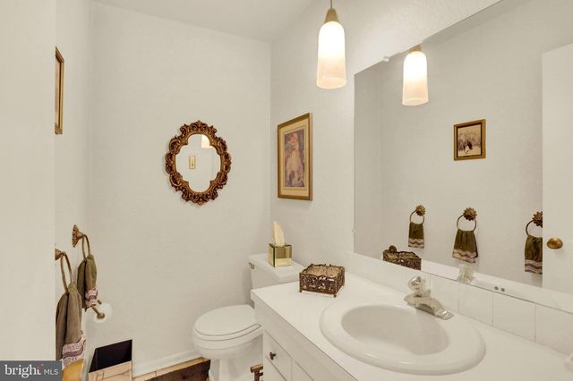 3814 COPPER KETTLE RD, Camp Hill, PA 17011