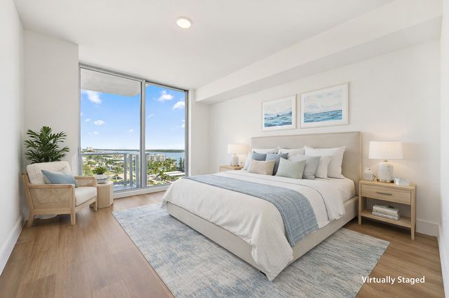 220 Lake Shore Drive N-1521, Lake Park, FL 33403